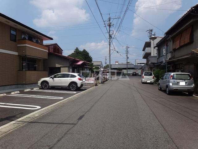 16/22 駐車場