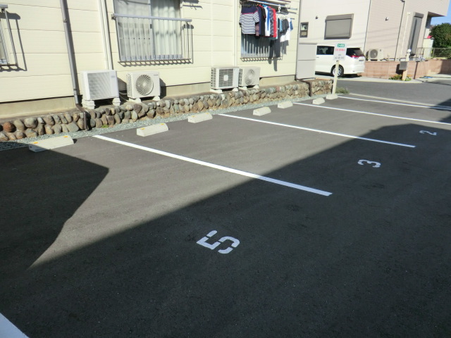 20/30 駐車場