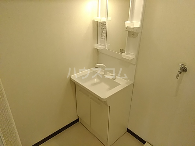 16/25 洗面