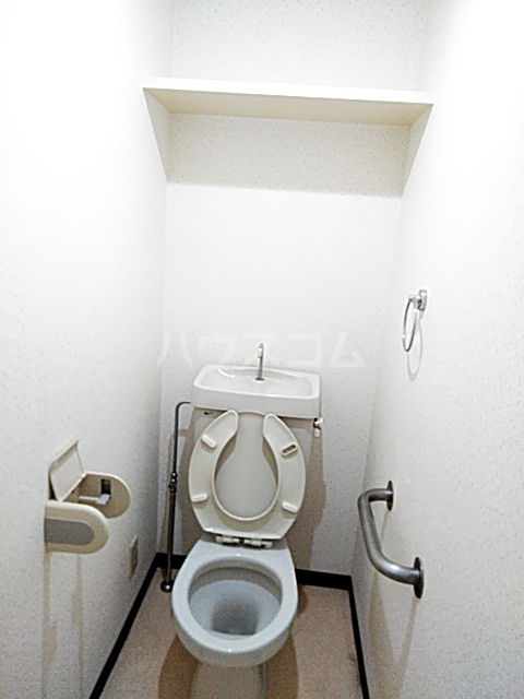 16/30 トイレ
