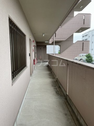 21/30 バルコニー