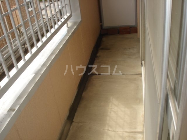 19/26 バルコニー