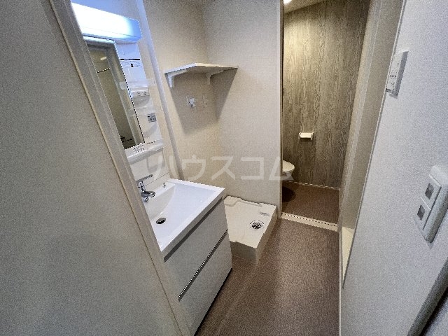 13/30 洗面