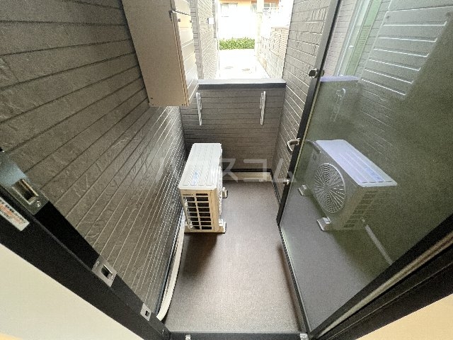 22/30 バルコニー