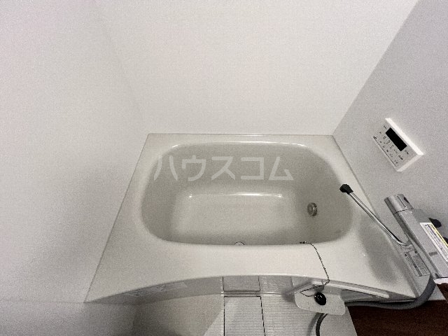 14/30 浴室
