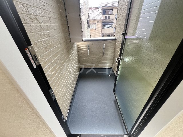 20/30 バルコニー