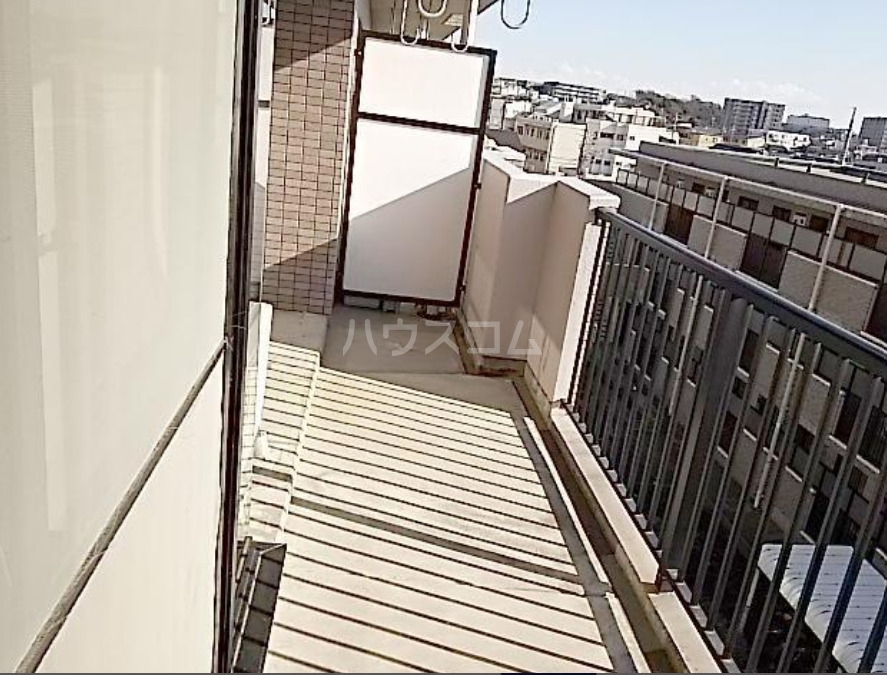 13/23 バルコニー