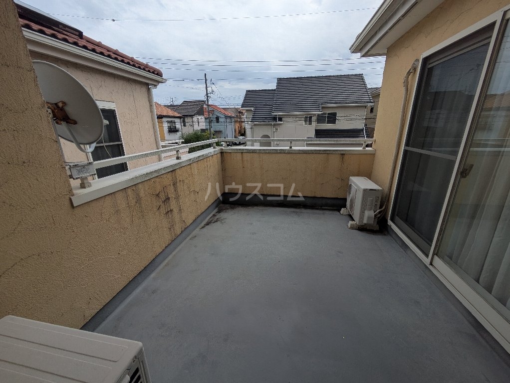 24/29 バルコニー