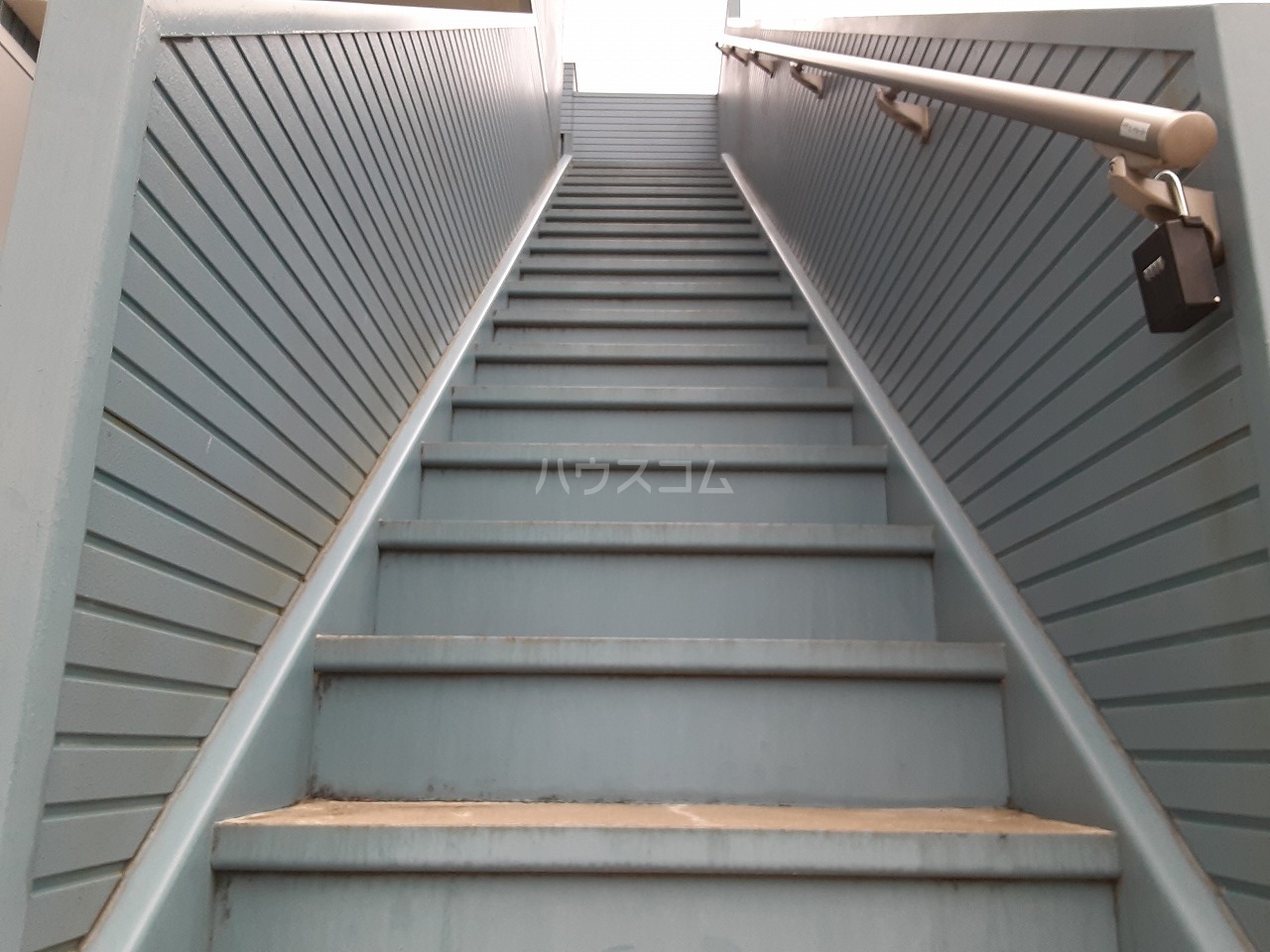 29/30 エントランス