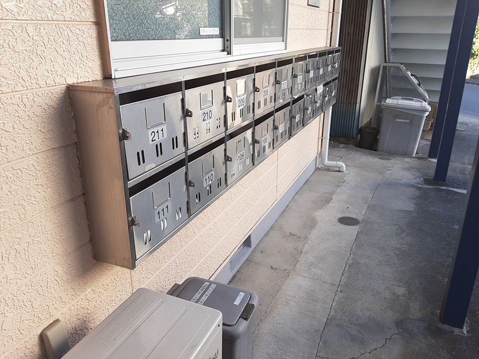 18/30 エントランス