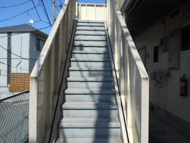 20/30 エントランス