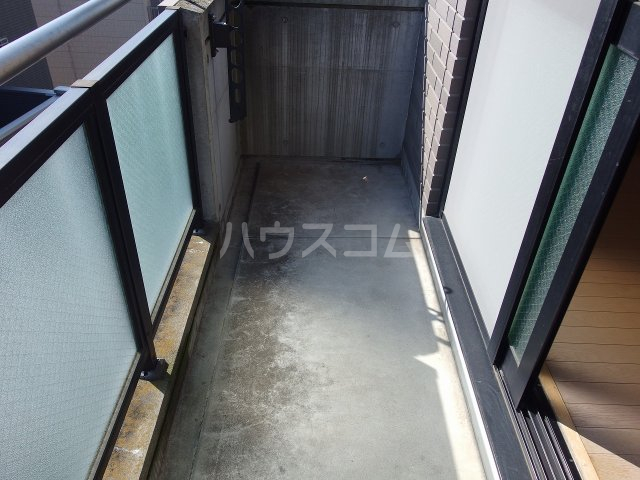 17/30 バルコニー