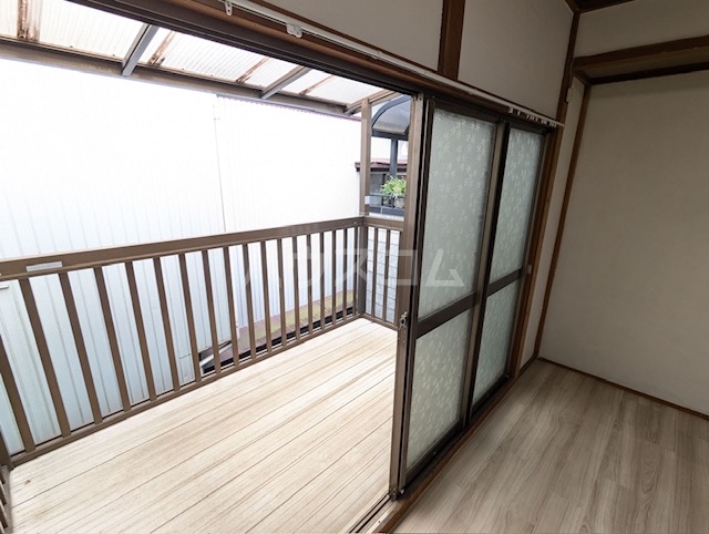 15/17 バルコニー