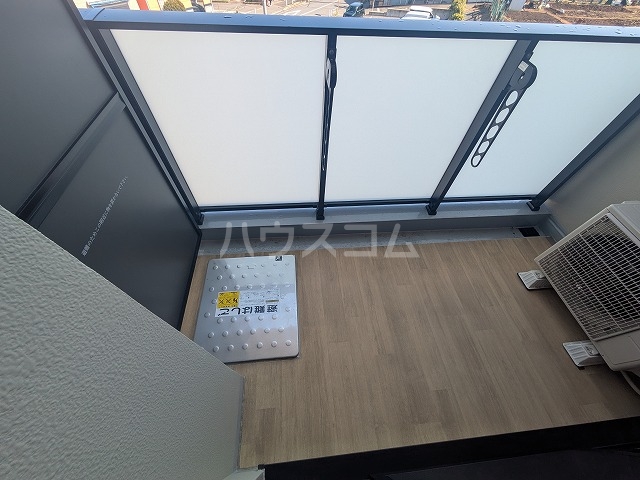 19/30 バルコニー