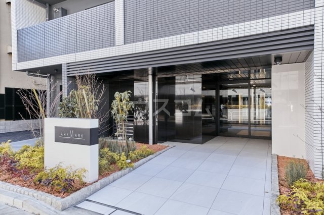 4/5 エントランス