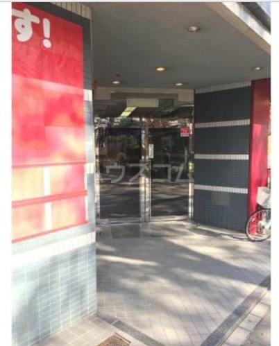 6/8 エントランス