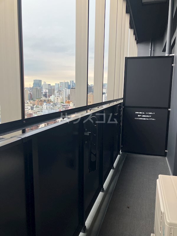 15/30 バルコニー