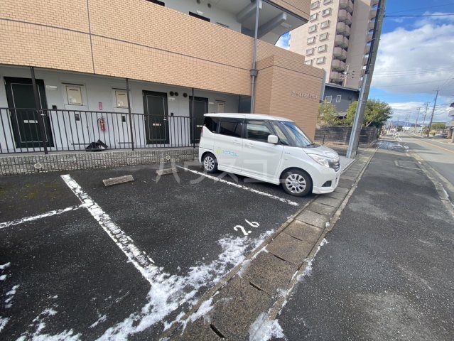 22/24 駐車場