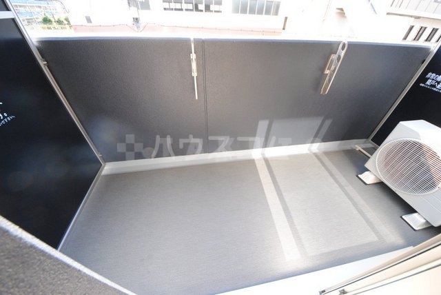 17/30 バルコニー