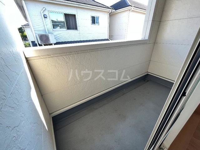 16/27 バルコニー