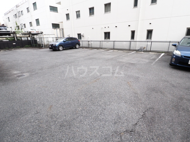 19/24 駐車場