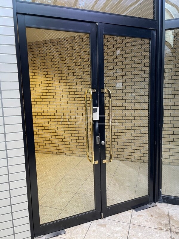 22/24 エントランス