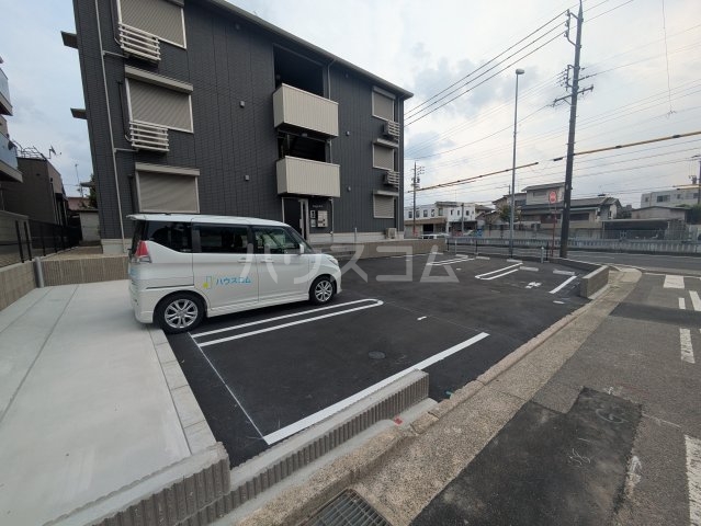 4/14 駐車場