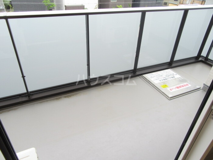 13/27 バルコニー