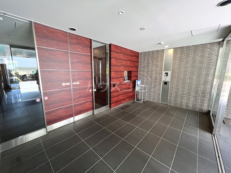 3/6 エントランス