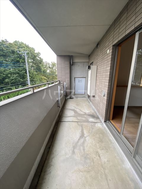 20/30 バルコニー