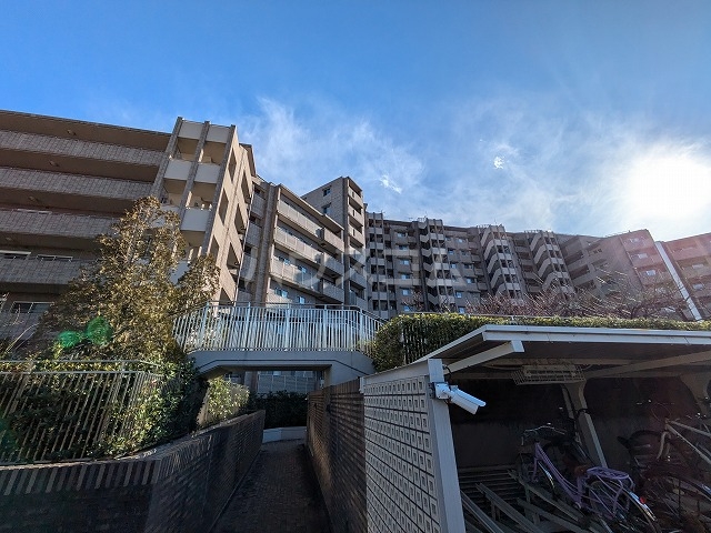 2/30 外観