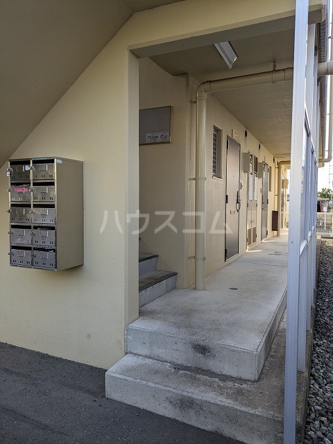 19/22 エントランス