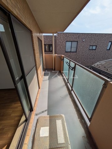 21/30 バルコニー