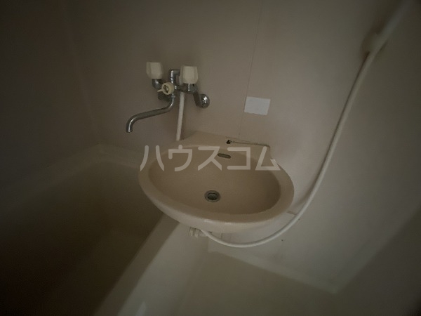 16/30 洗面