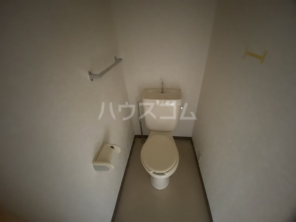 13/30 トイレ