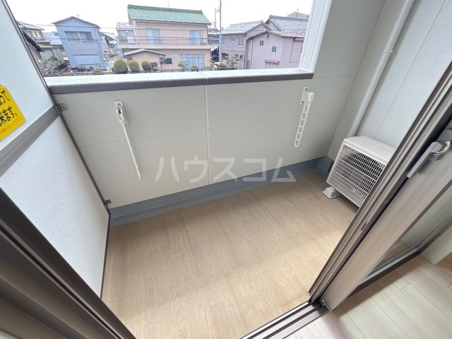22/28 バルコニー