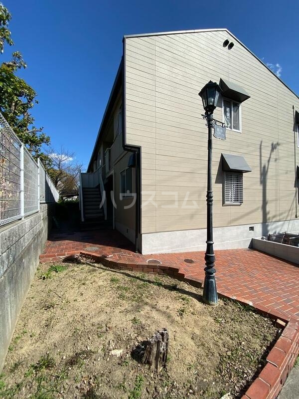 14/15 エントランス