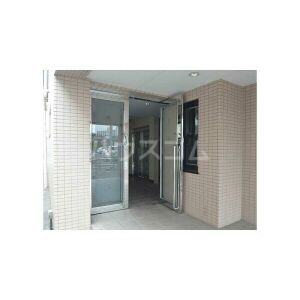 15/21 エントランス