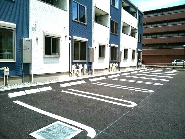 17/24 駐車場