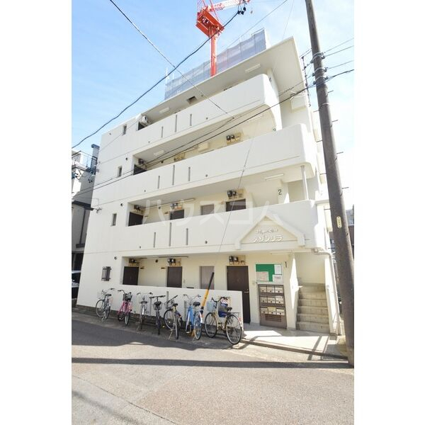 17/28 エントランス