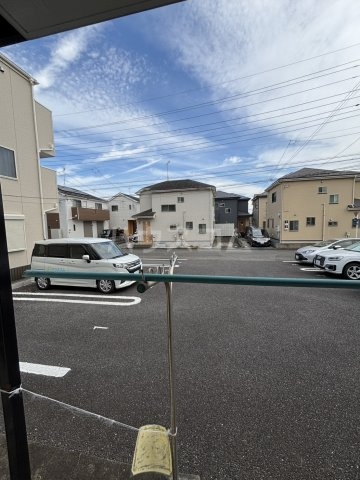 27/30 駐車場