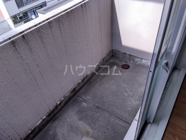 21/30 バルコニー