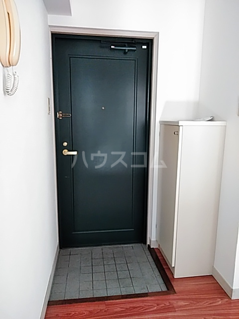 14/30 玄関