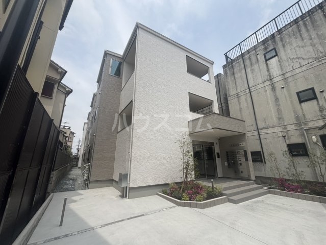 1/4 外観