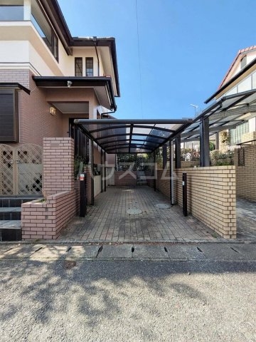 20/21 駐車場
