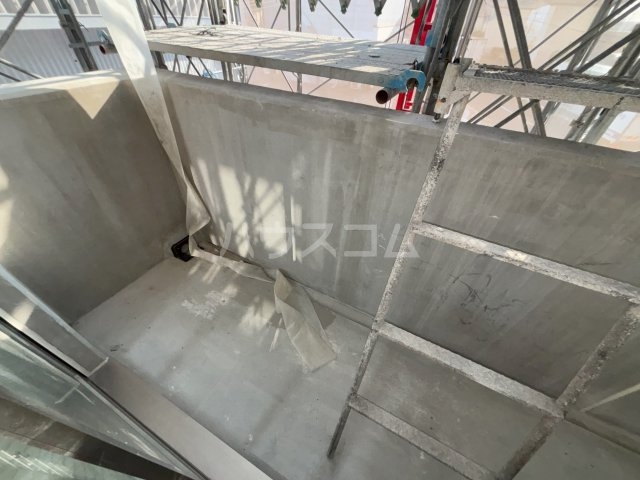 19/30 バルコニー