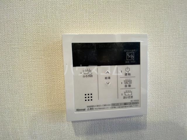 24/30 エントランス