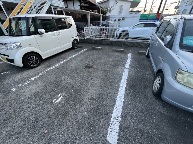 2/8 駐車場