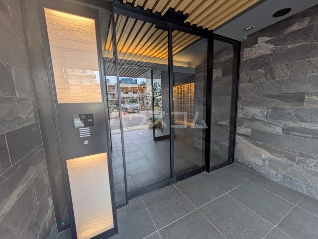 29/30 エントランス