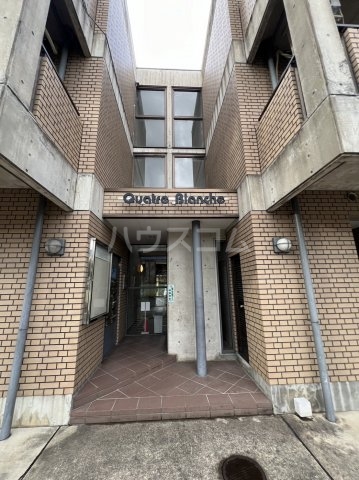 3/8 エントランス